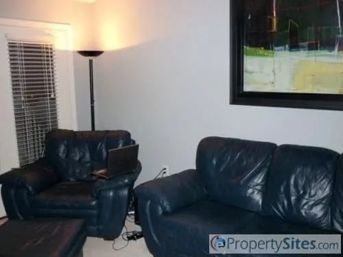 9972 Hyde Glen Ct