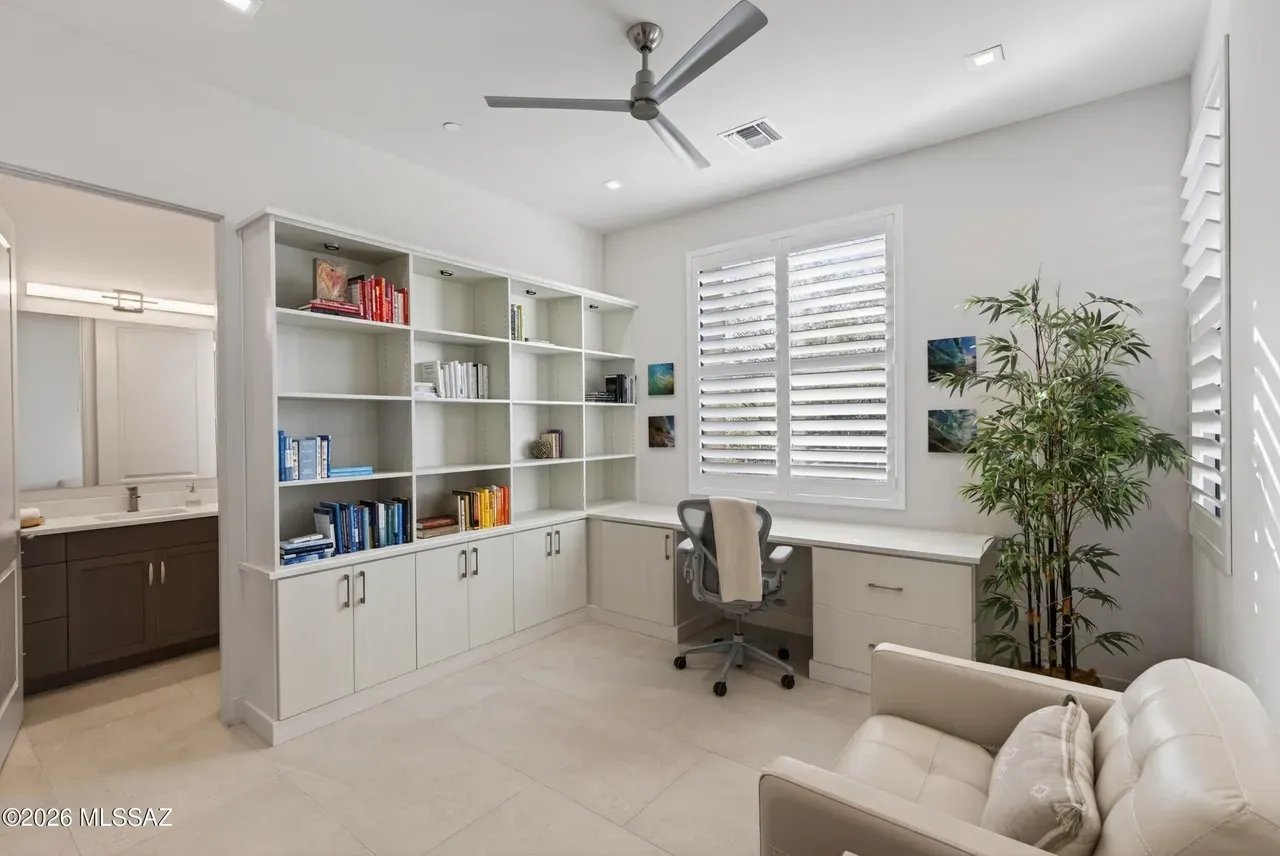 14248 N Hidden Enclave Pl