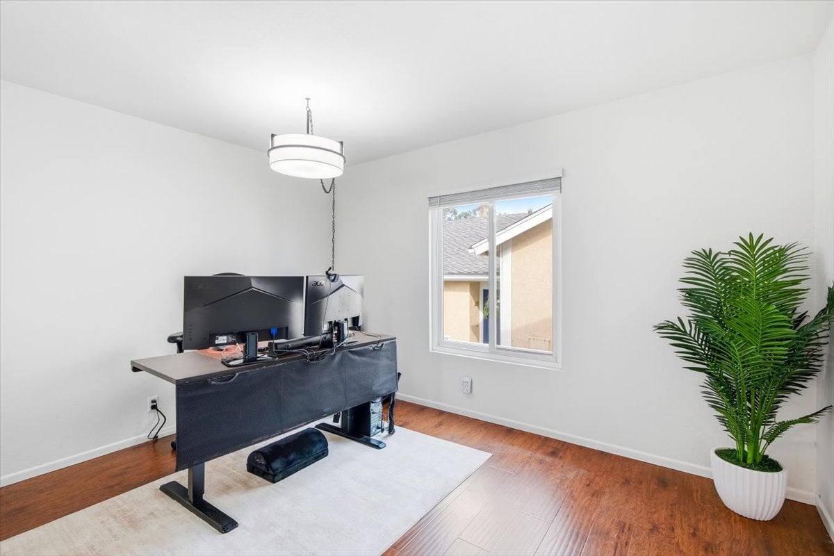 23956 Copenhagen St, Mission Viejo, CA 92691