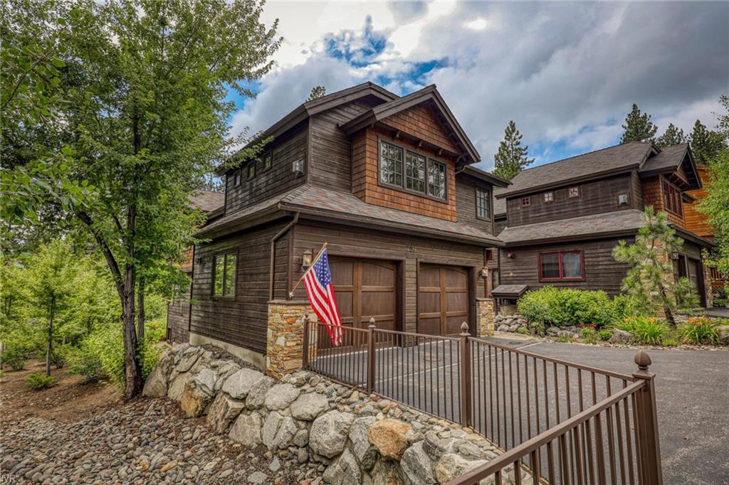 759 Pinion Pine Way