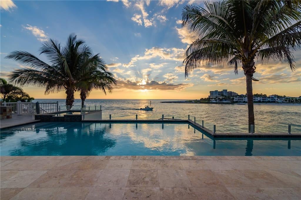 Estate on Lido Shores