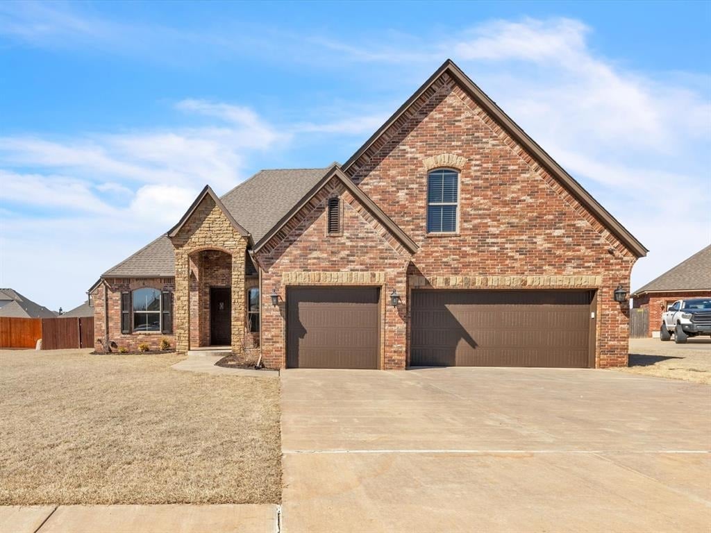 3431 NW 189th St