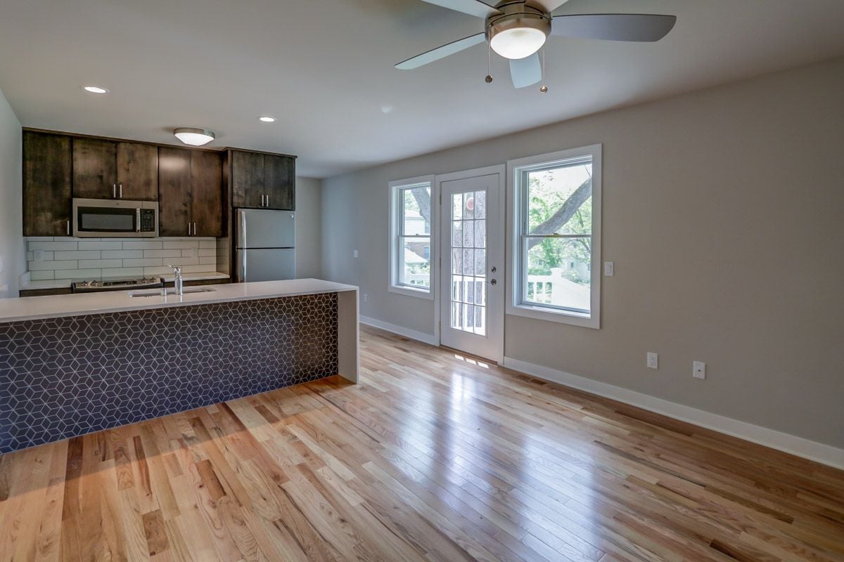 For Rent: 1213-15 Vilas Ave