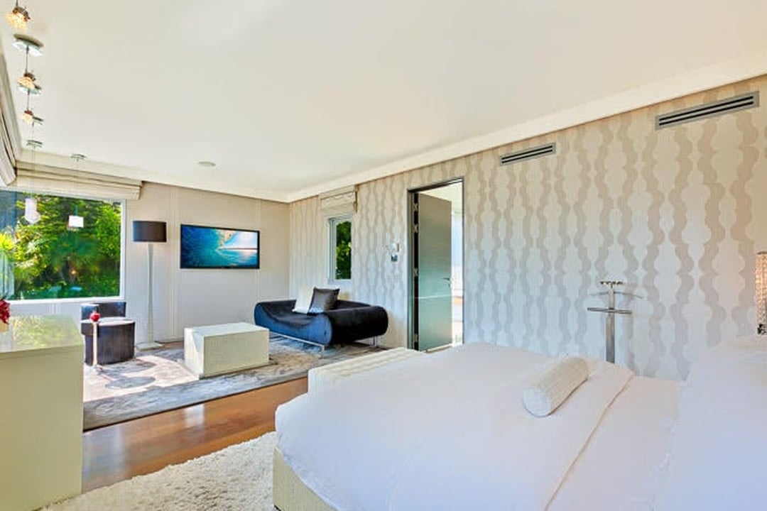 Legacy Luxe