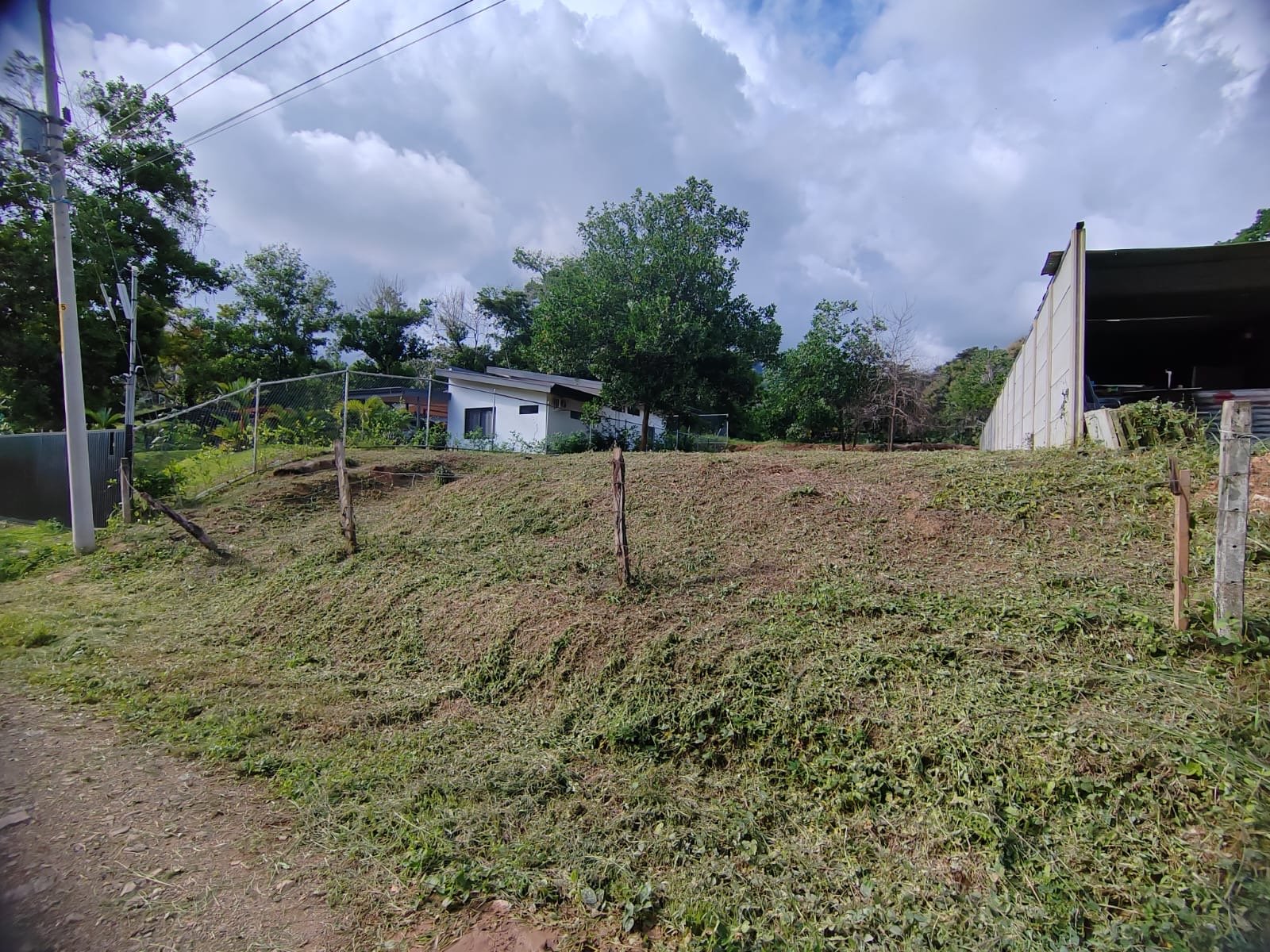 Prime Uvita Location! -  Build Ready Lot