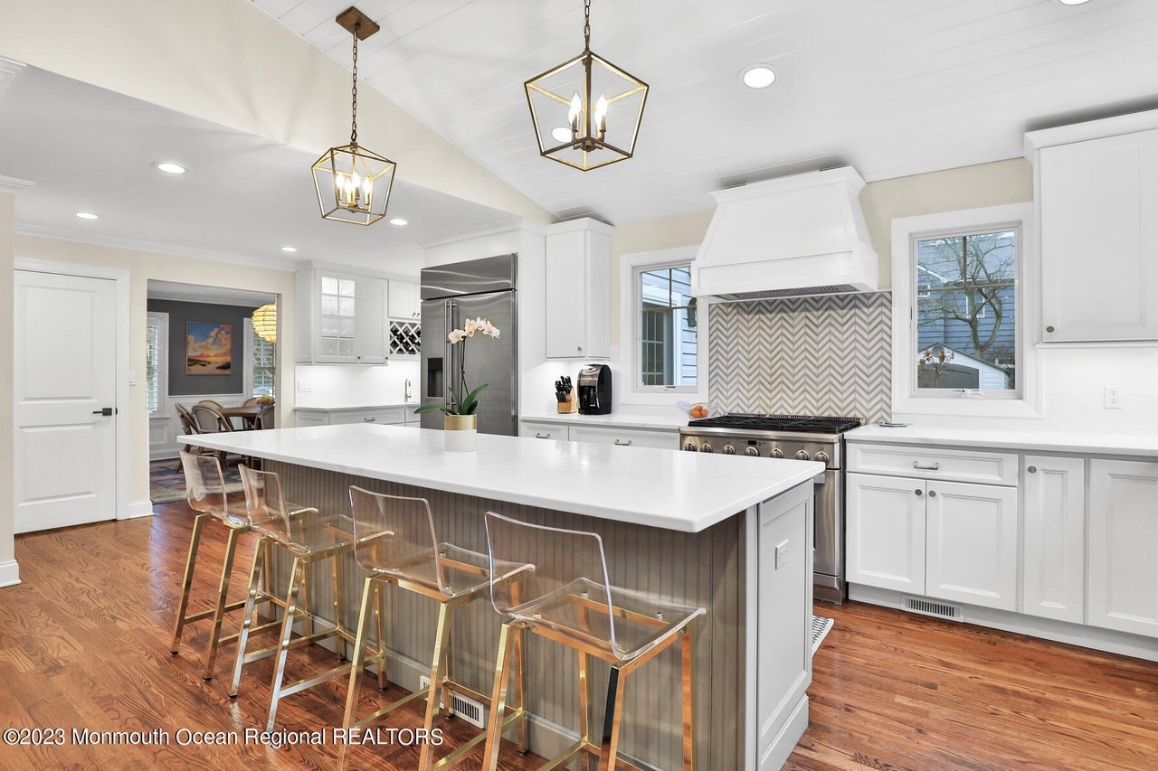115 Woodland Dr