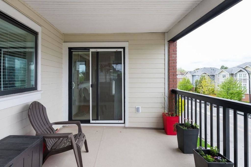1130 Ewen Ave, #3