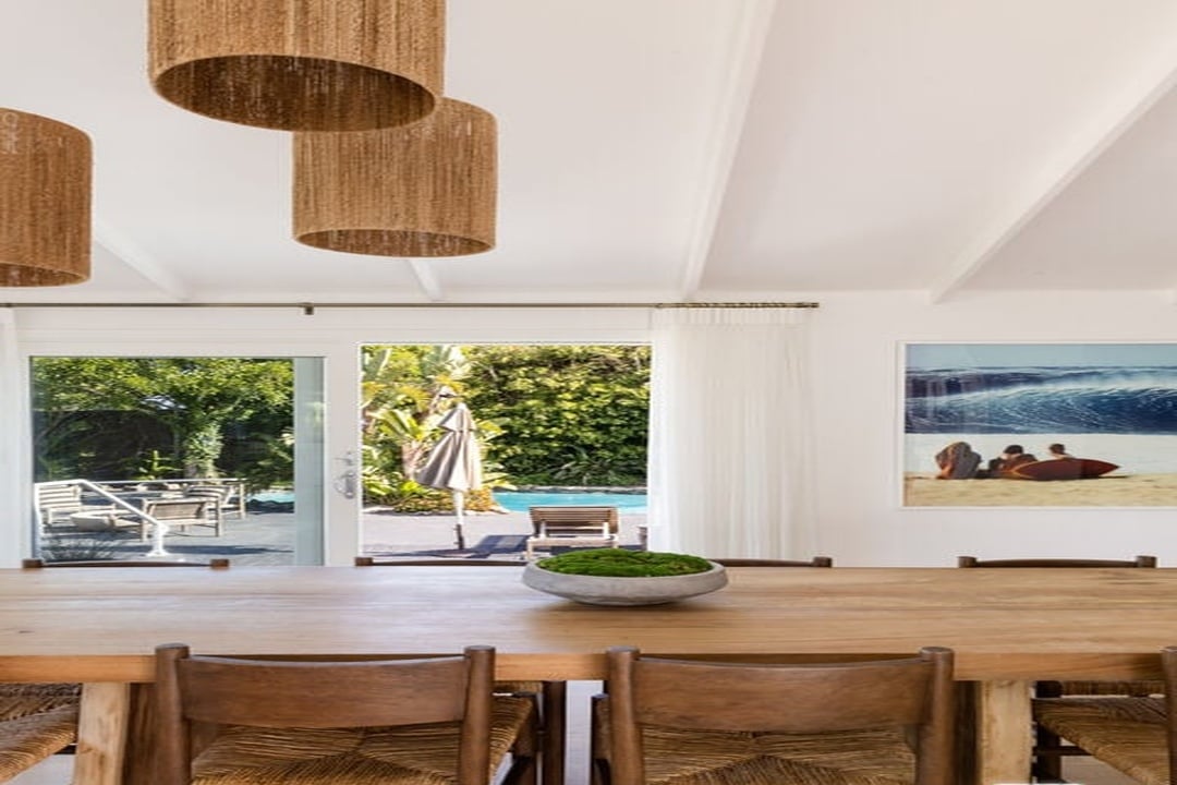 Echelon Pavilion, Grayfox St, 90265