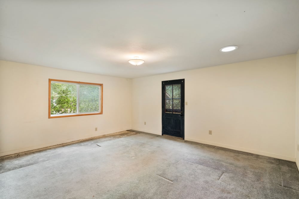 5152 Mcfarlane Rd