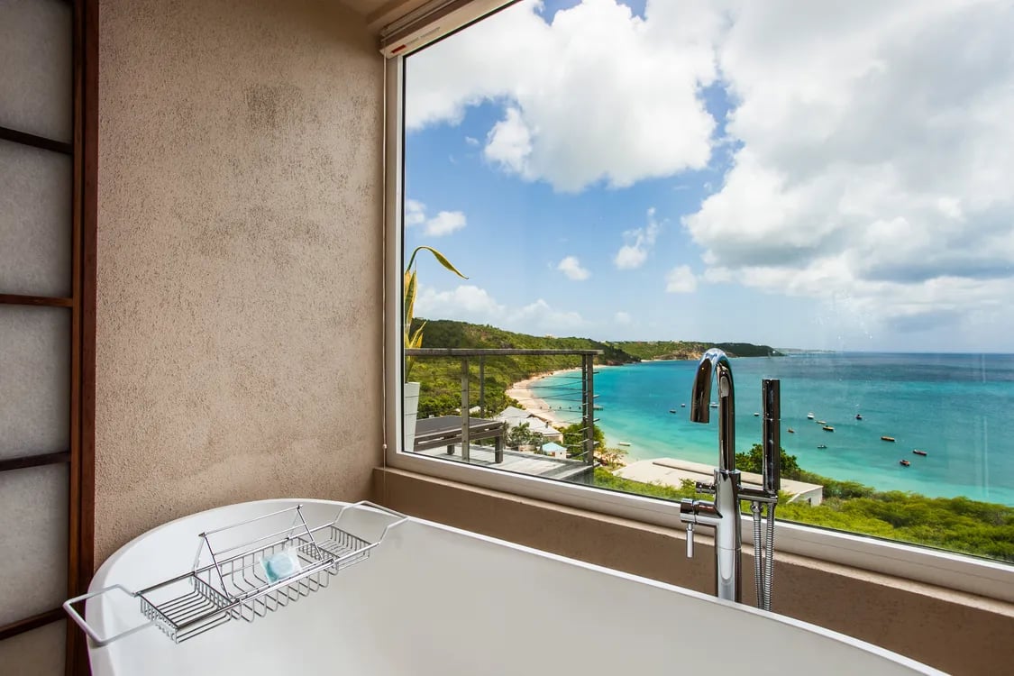 Ce blue Villa
