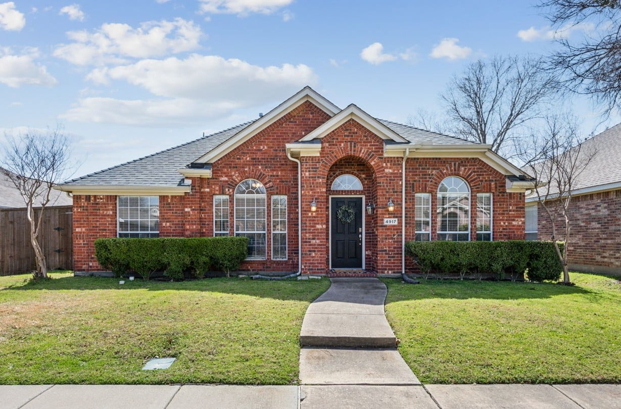 4917 Auburn Drive