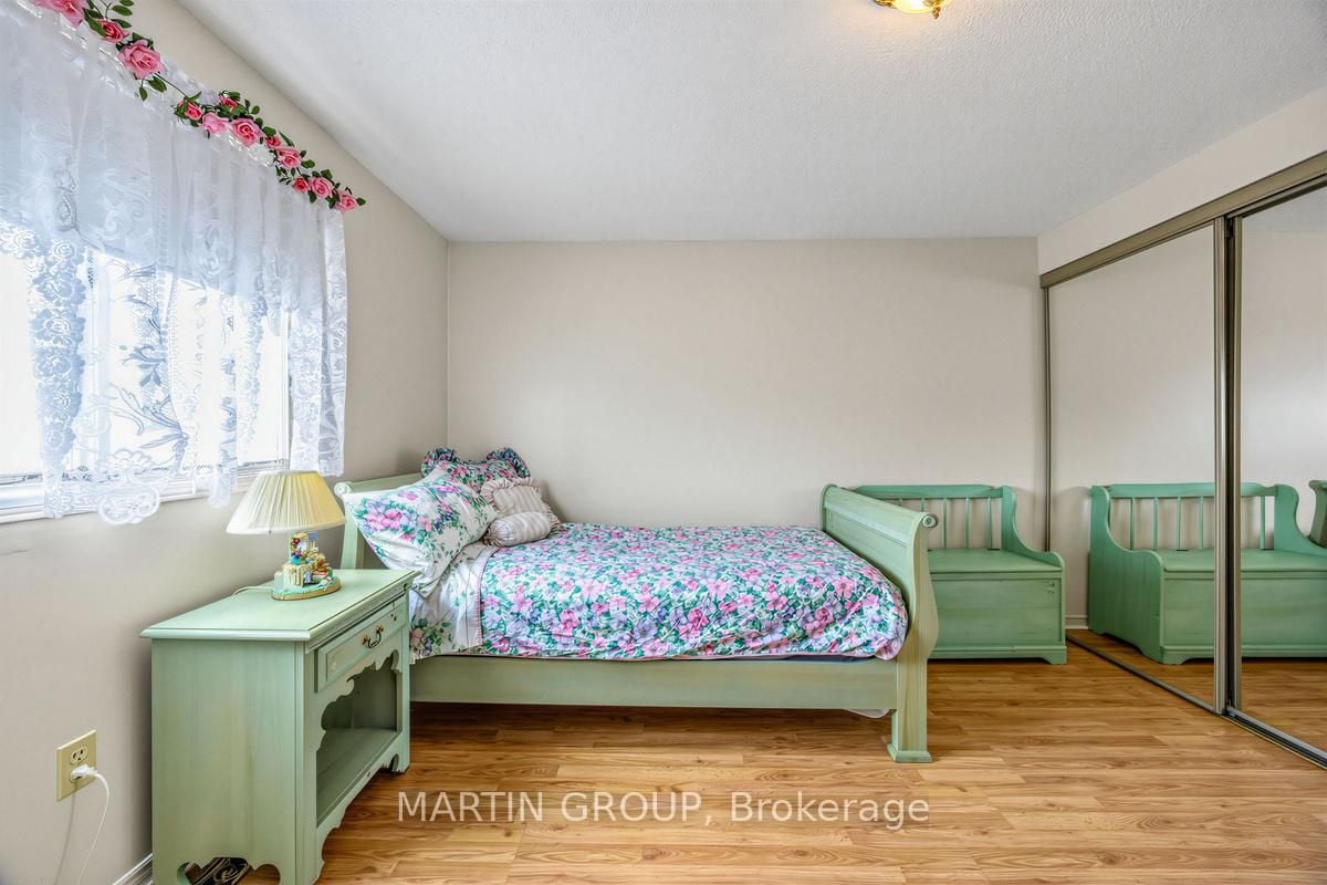 1529 Beechlawn Dr