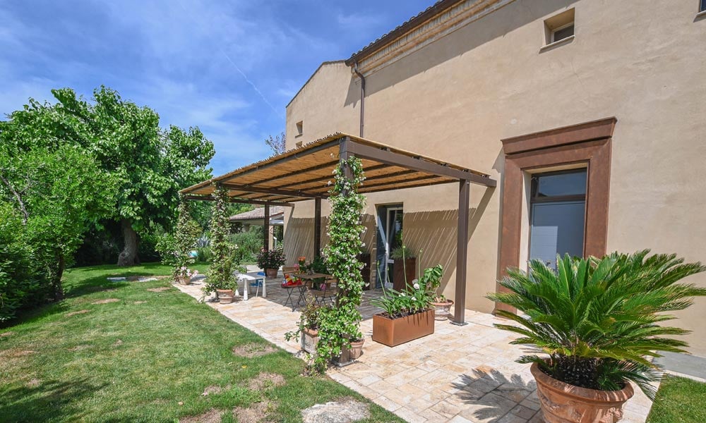 Stunning Countryside Home with Pool in Le Marche