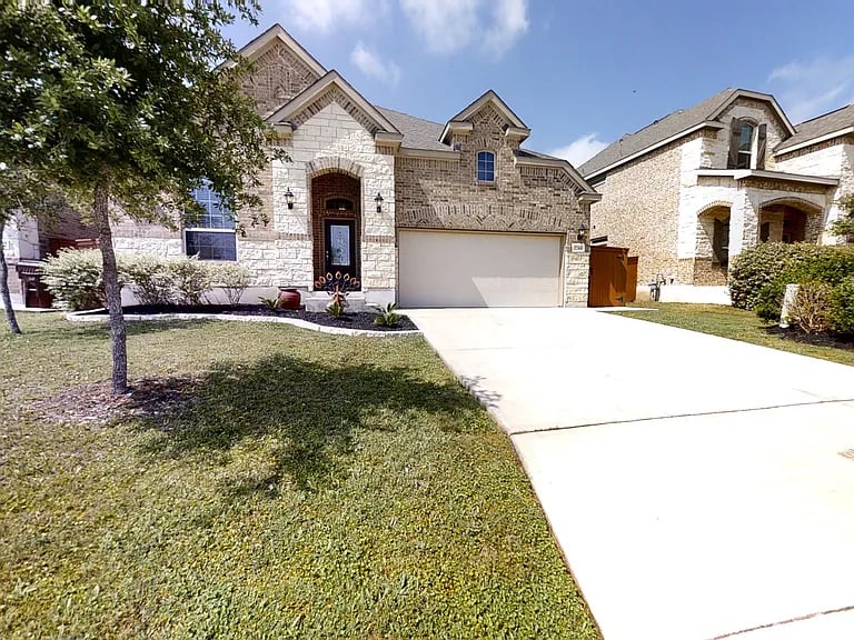 12446 Horse Cres
