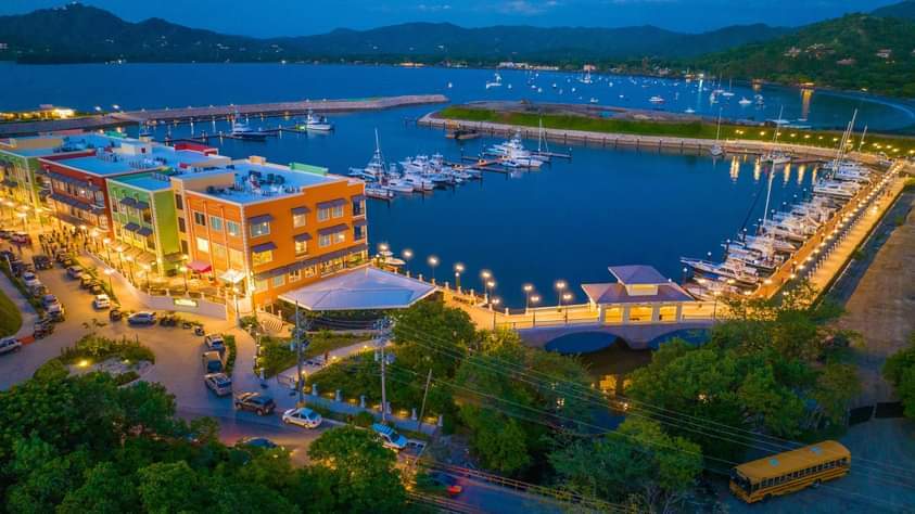 Dunama Flamingo Hotel & Casino | Oceanfront Boutique Hotel & Casino in Playa Flamingo with Private Beach Access and 47 Guestrooms!
