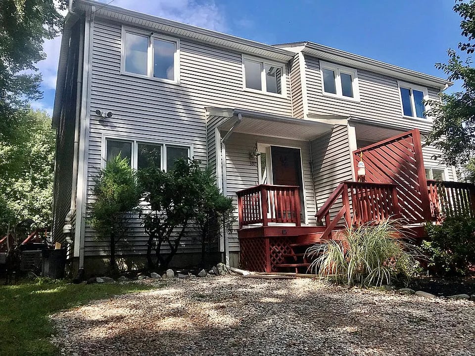 397 Annaquatucket Rd