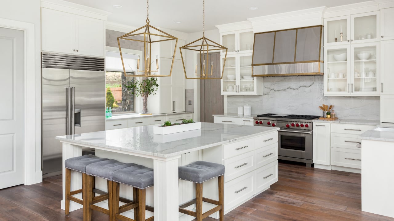 Elegant, updated Menlo Park kitchen