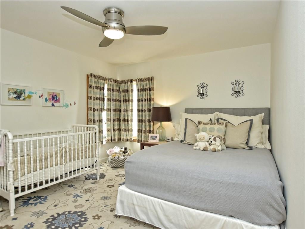 Remodeled Crestview Bungalow on .28Acre Lot