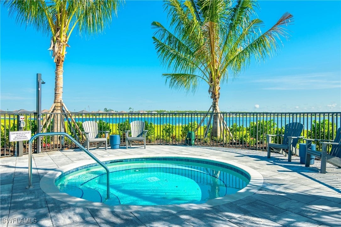 13896 Blue Bay Cir