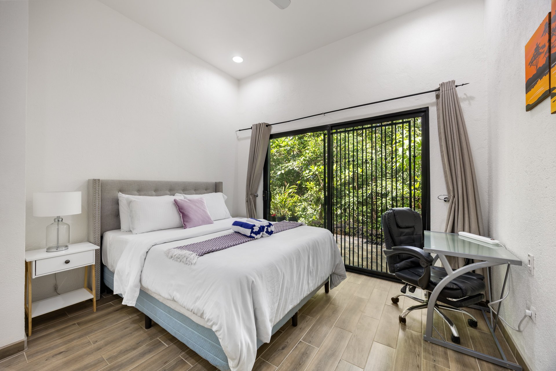 Casa Brillante & Casita Cinco Playas | Modern Home with Guest Casita, Pool & Mountain Views in Huacas