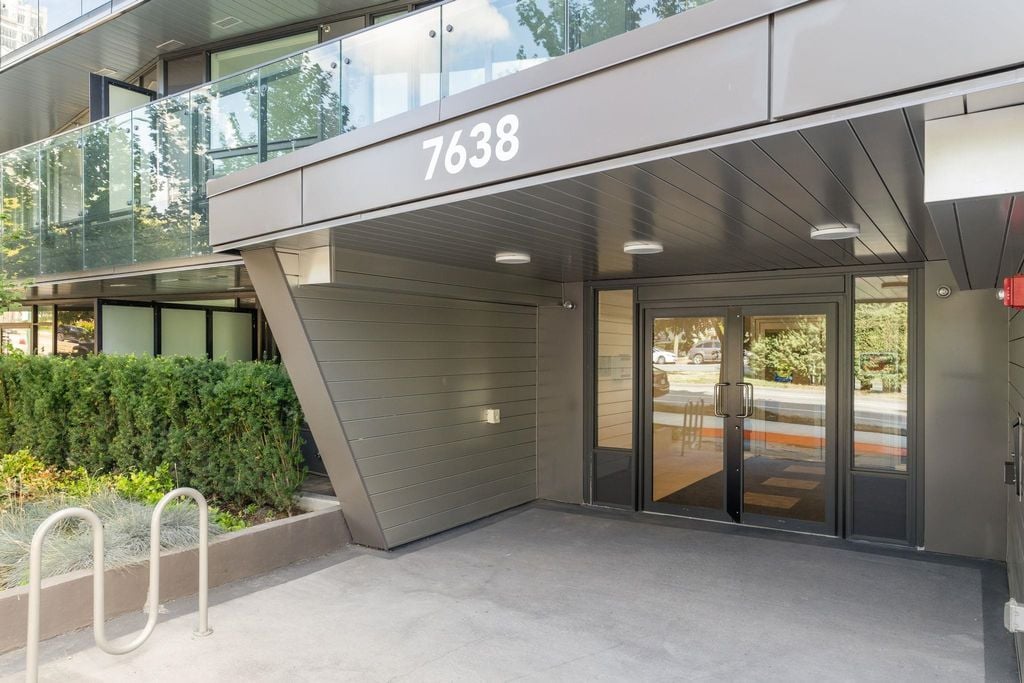7638 Cambie St, #103