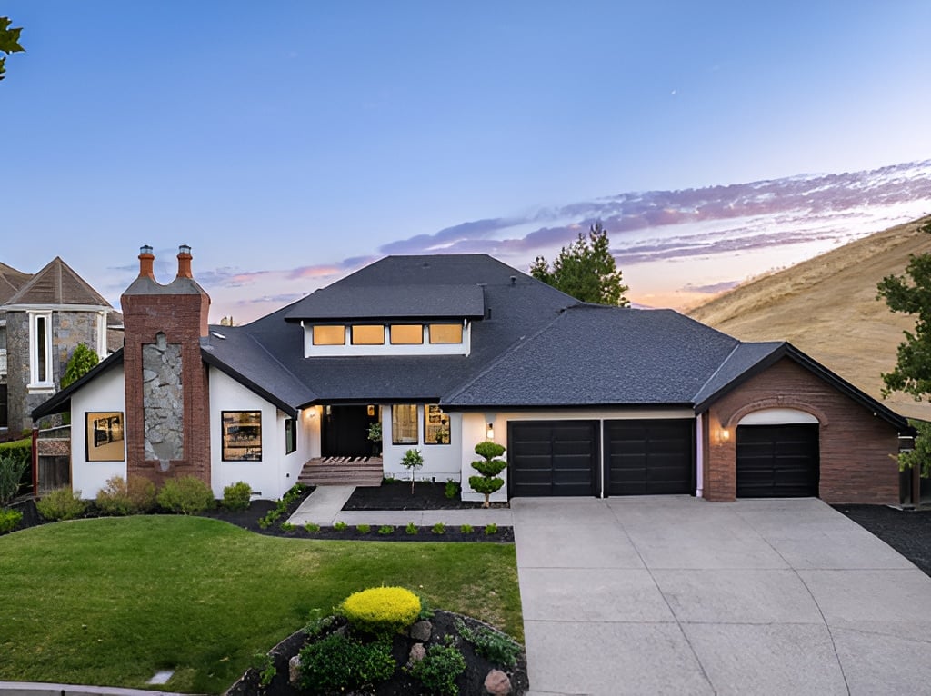 Highest $/SF within Main Gates of Blackhawk 2025