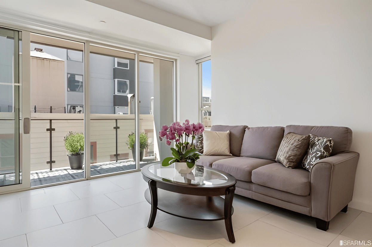 1868 Van Ness Ave