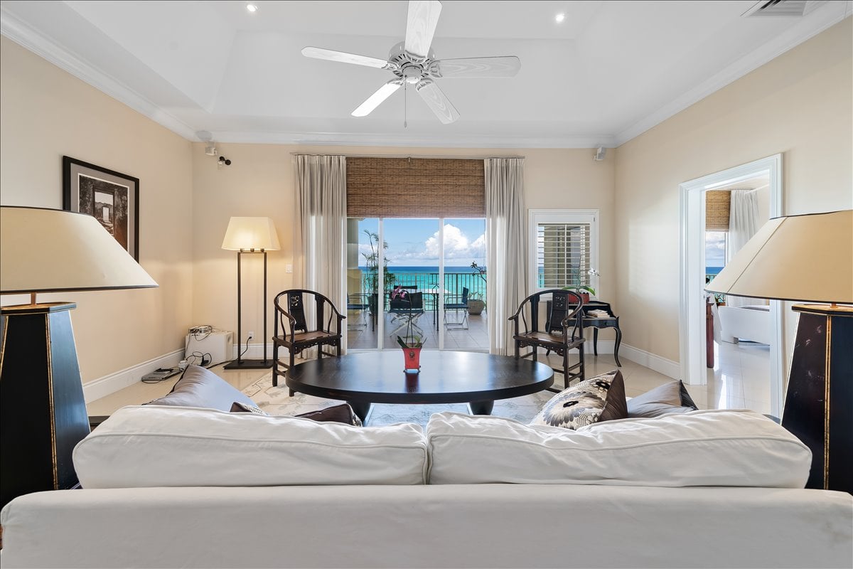 4C Caves Heights