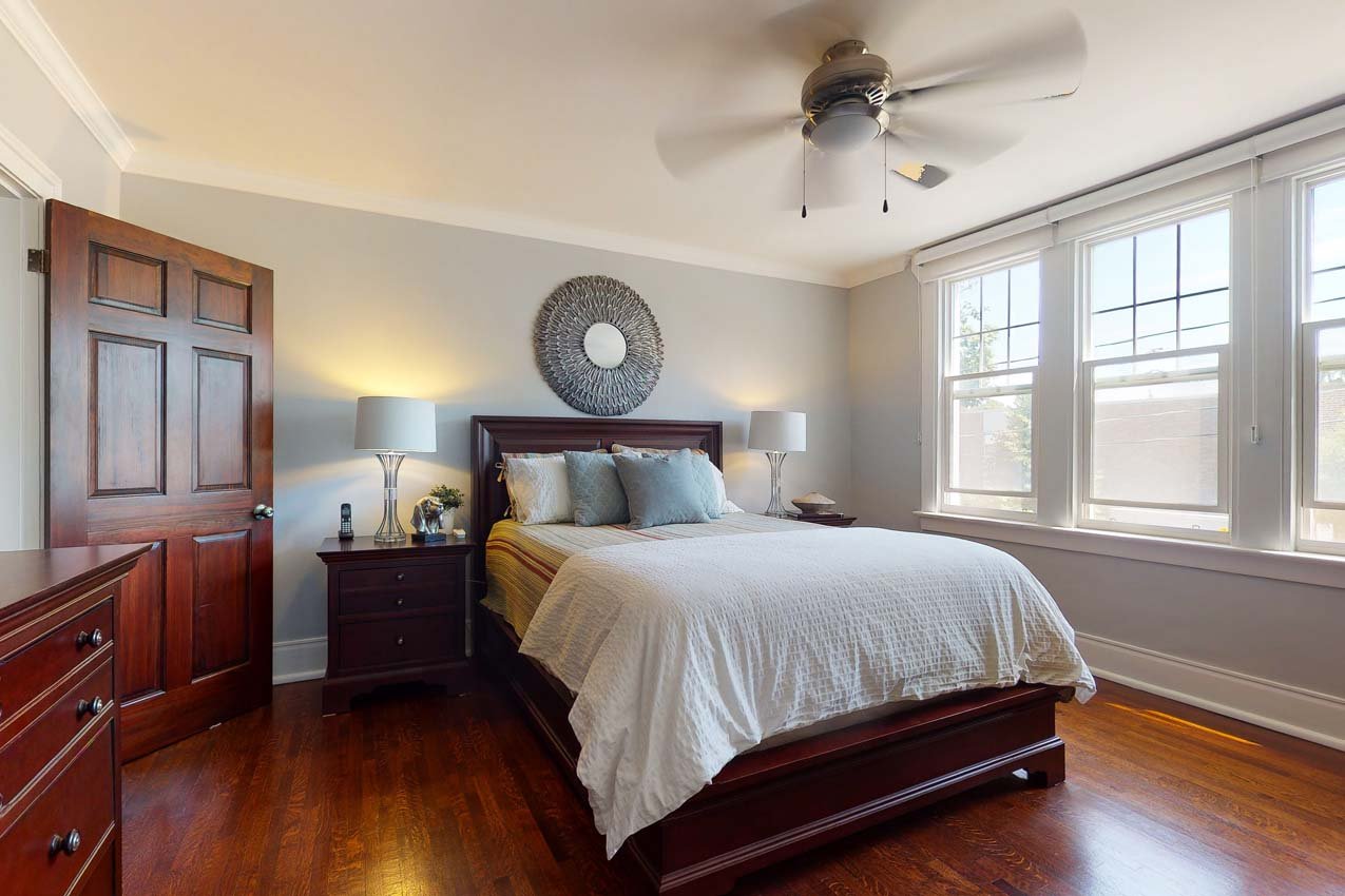 30 Earl Haig Ave
