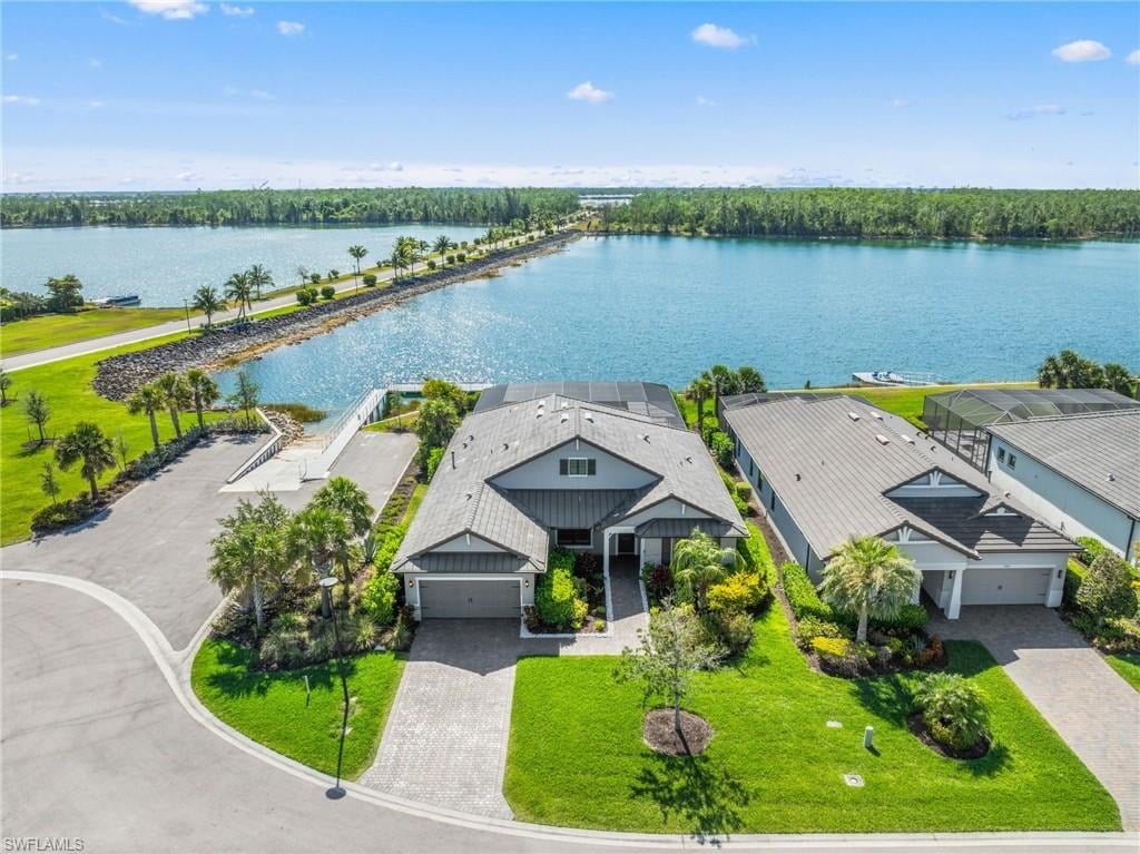 19001 Aqua Shore Dr