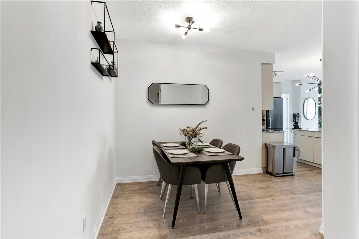 #310 - 101 Erskine Avenue