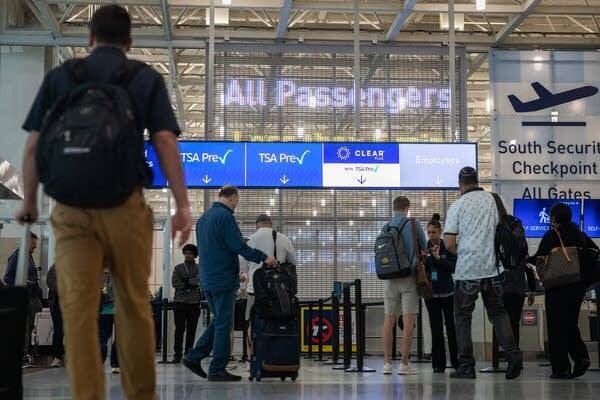  TSA Bans Portable Chargers from Checked Bags—Here’s What Minnesota Travelers Need to Know