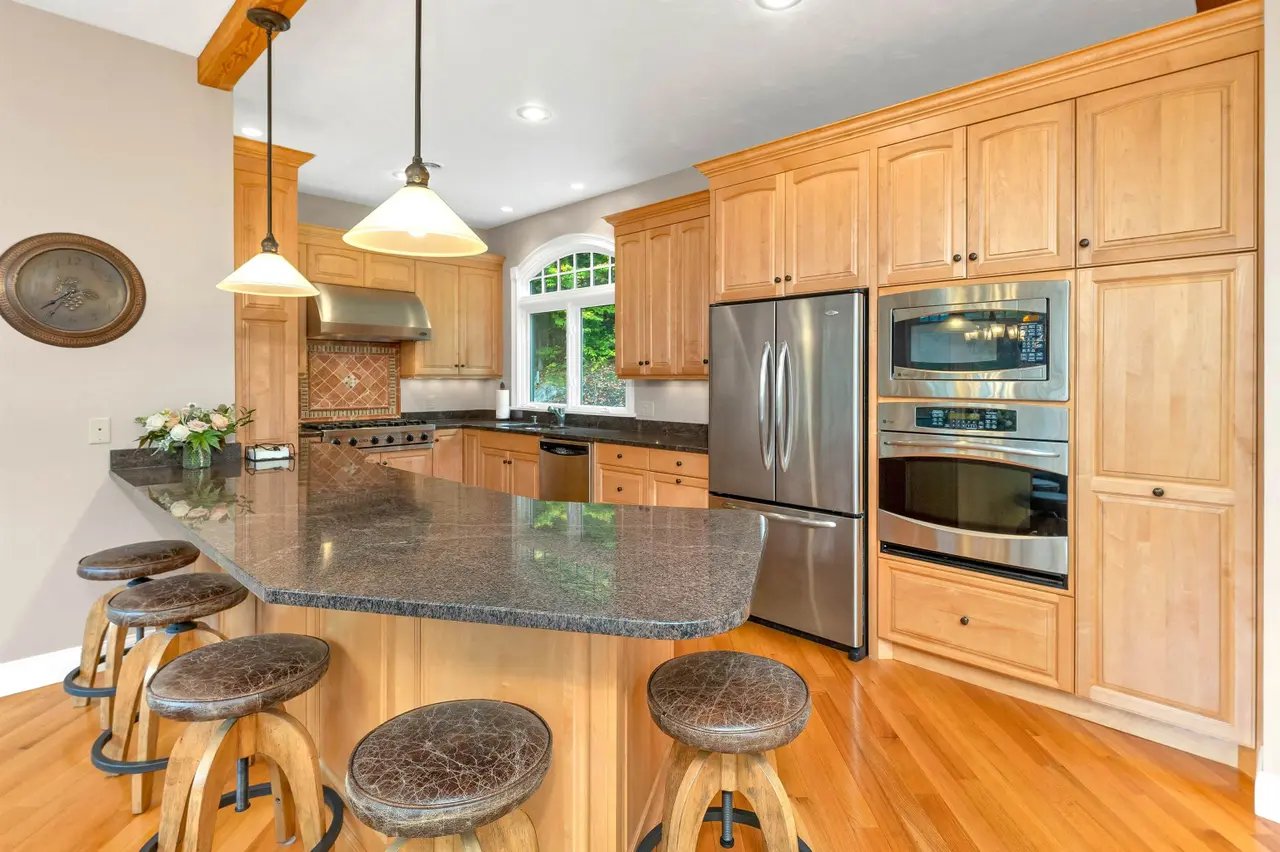 14 Pear Forest Rd