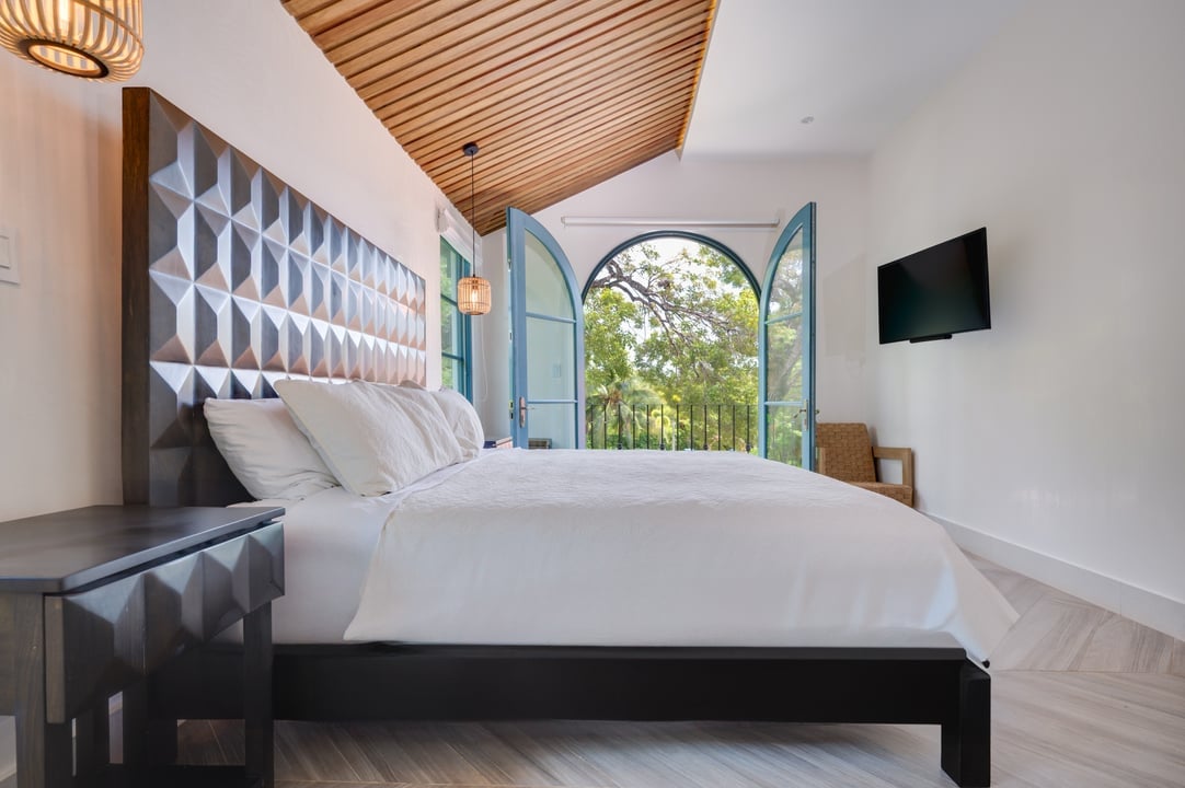 Villa Romantica | A Timeless Coastal Retreat in Las Golondrinas, Hacienda Pinilla