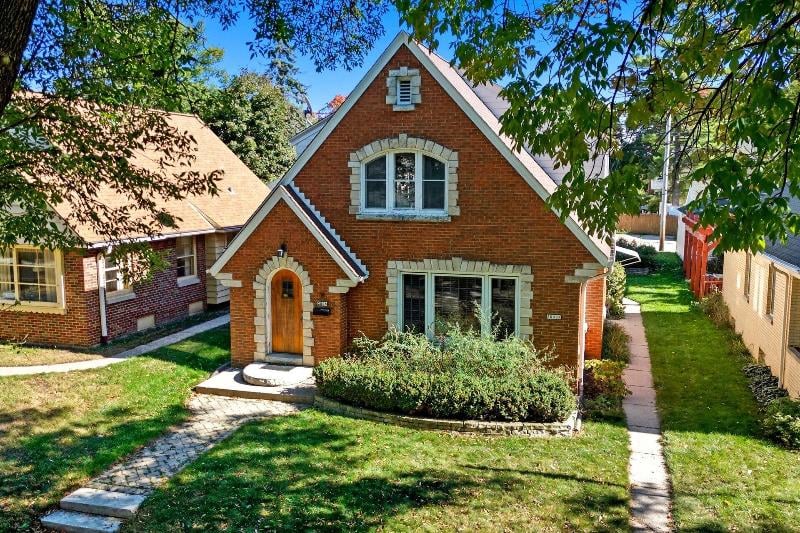 Milwaukee Duplex