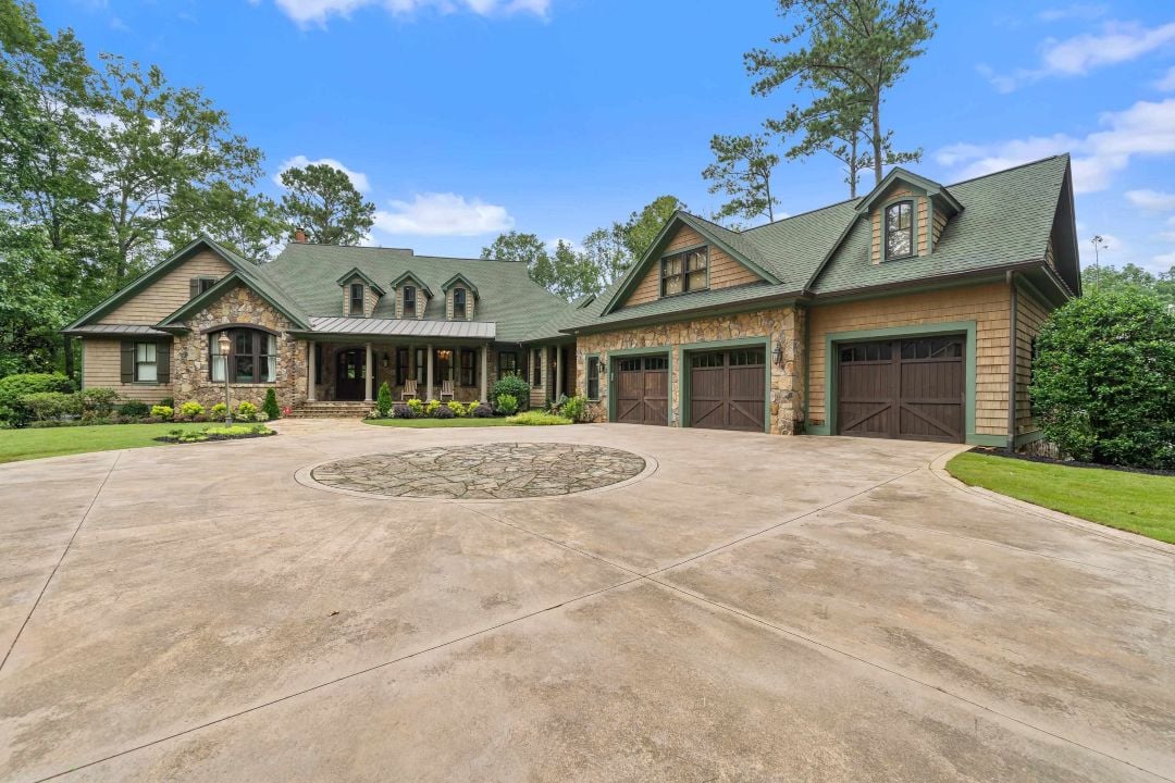 Luxury Lake Oconee Home for Sale in Great Waters 189 Reynolds Dr