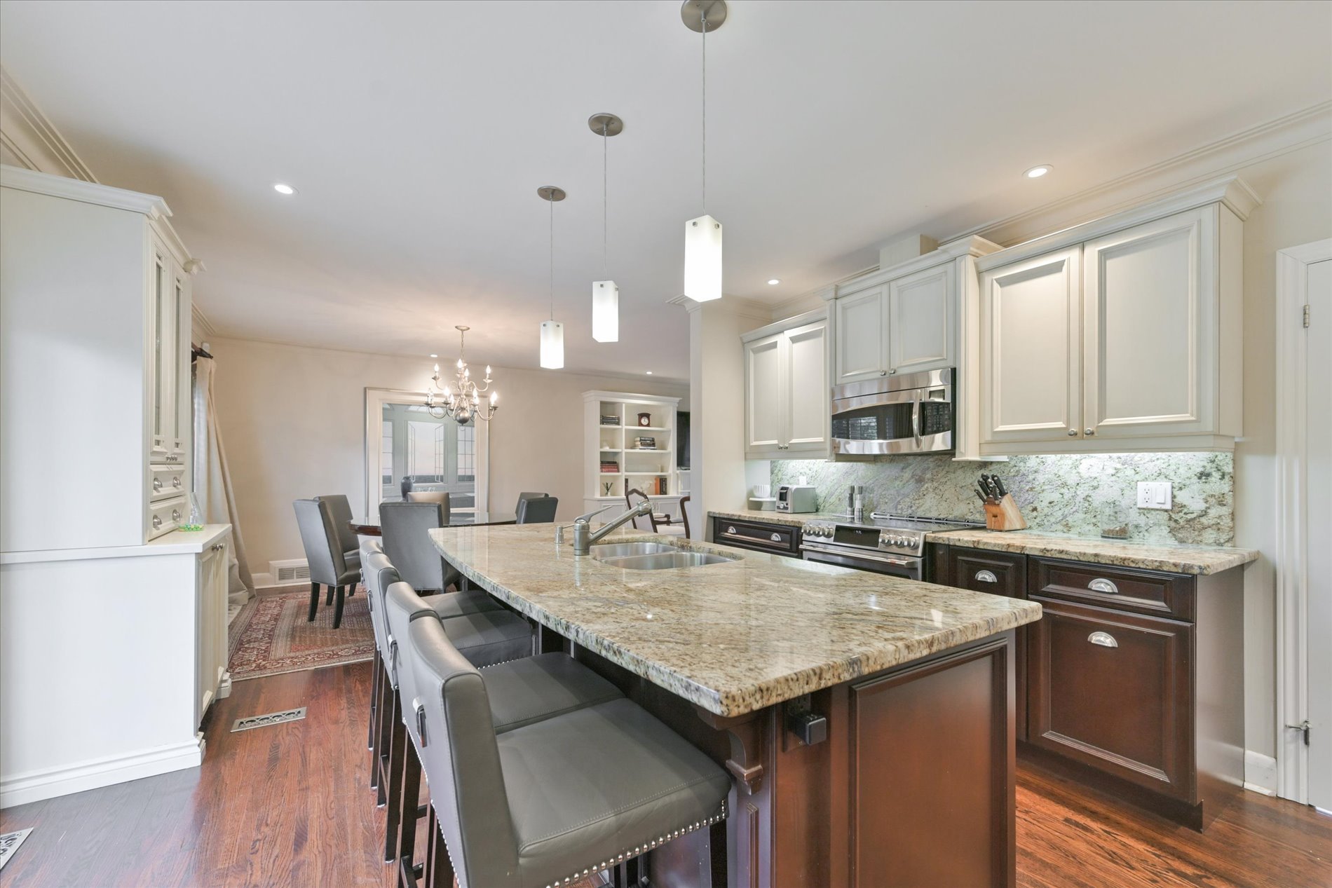 45 Bromley Crescent, Toronto