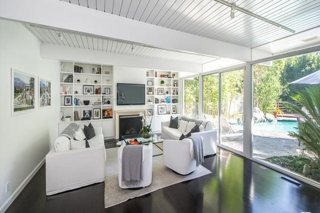Villa Pristine