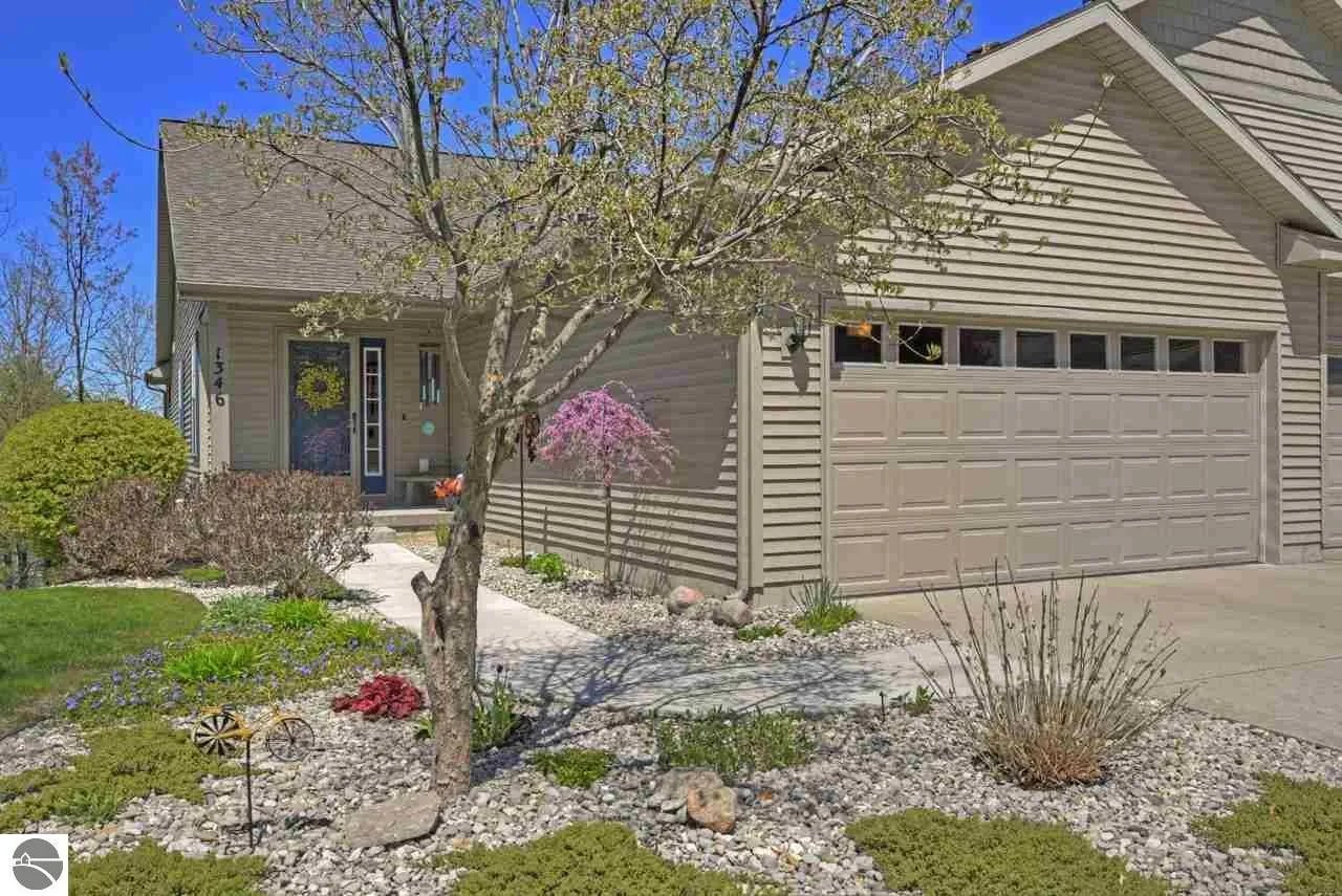 1346 Terrace Bluff Dr