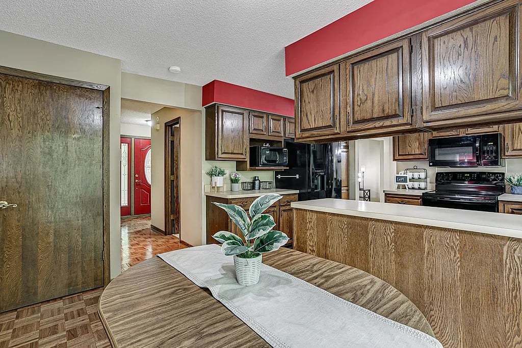 1602 Norwood Cir