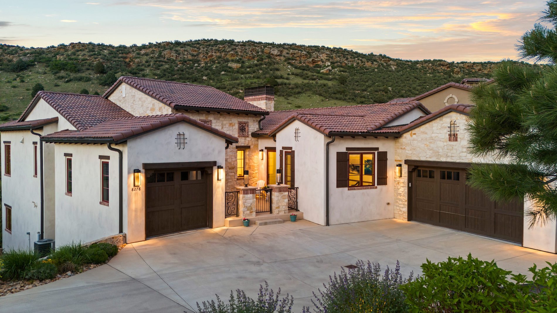 8278 Raphael Lane