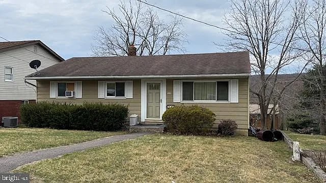 260 W Mechanic St