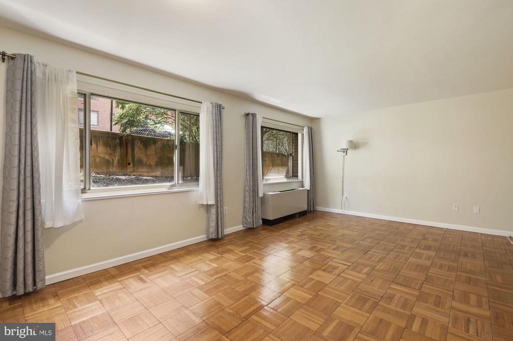 3900 Tunlaw