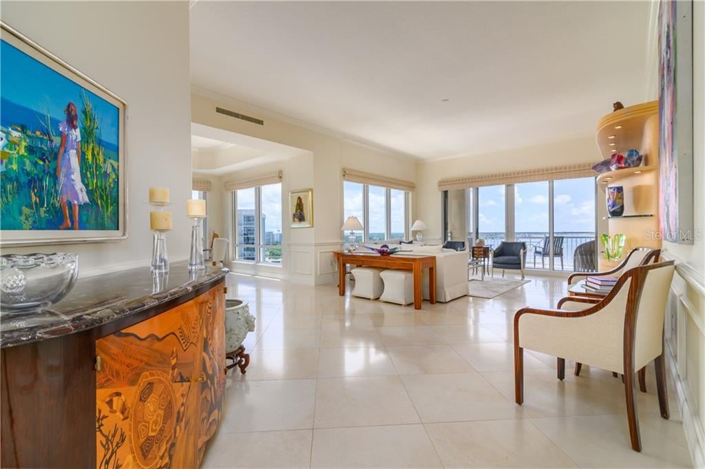 The Tower Residences, #1502