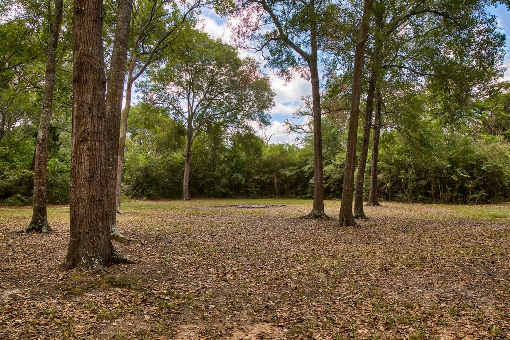 610 Post Oak Road Bellville, Tx 77418