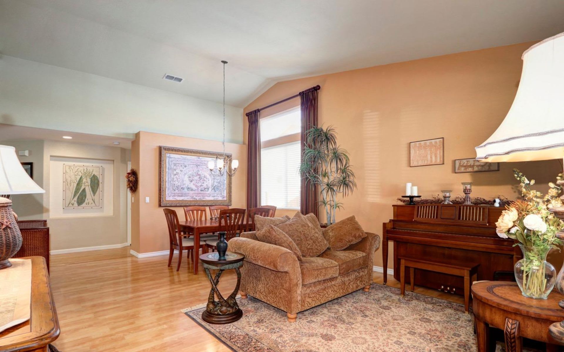 9752 Dynasty Way