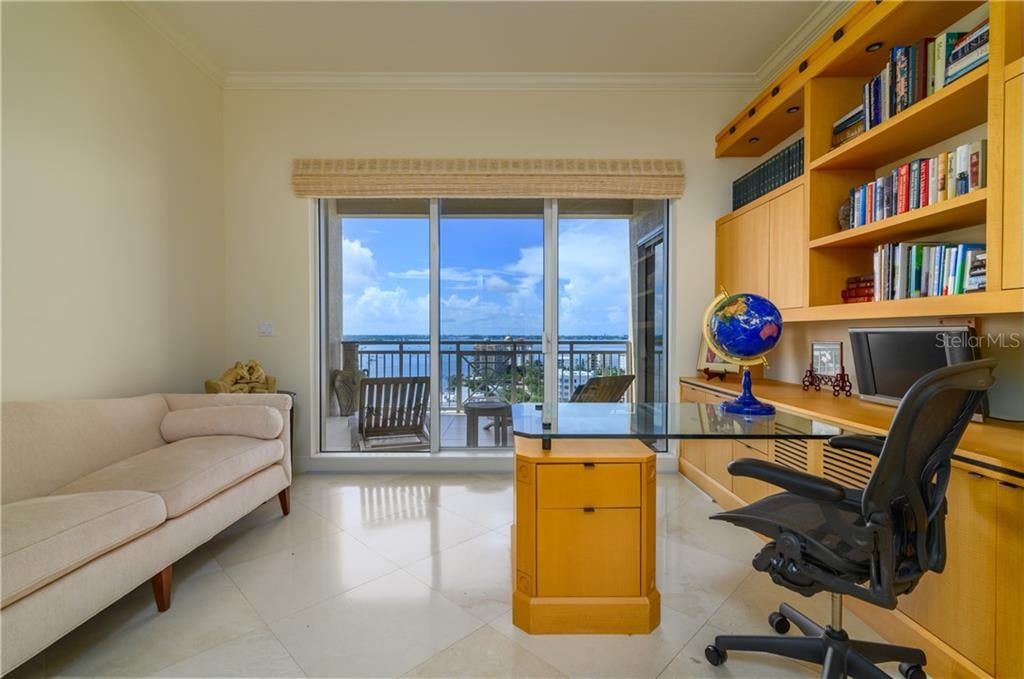 The Tower Residences, #1502
