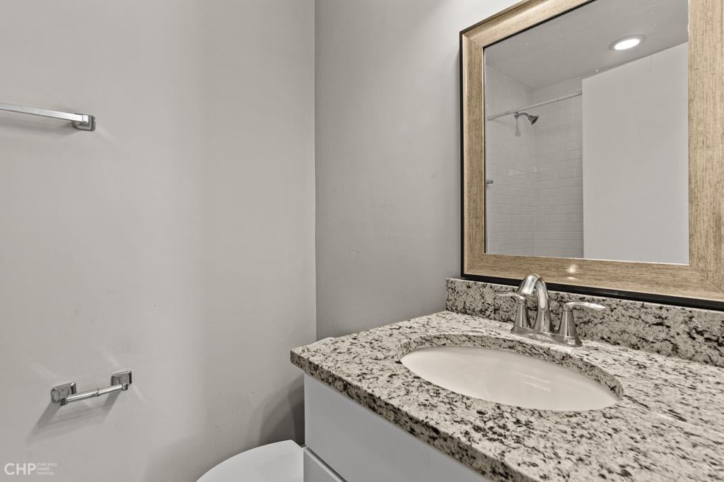 Pilsen Multi-Unit: 2451 S. Oakley