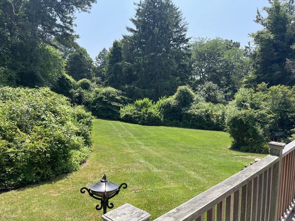 39 Hines Point Rd