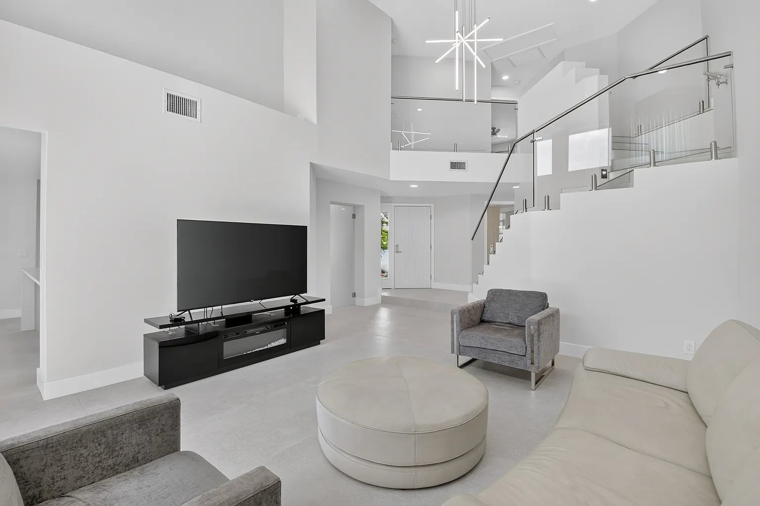 2103 NW 53rd Street